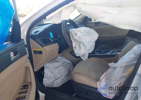 2015 Hyundai Sonata Se z USA, uszkodzony, nr VIN 5NPE24AF6FH025636